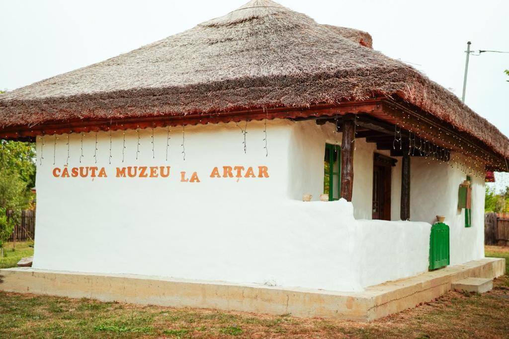 Casuta Muzeu La Artar Pension Calugarenii  Buitenkant foto